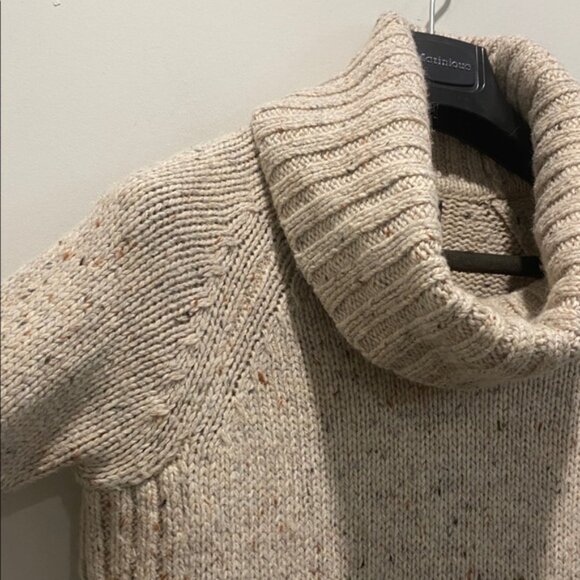 Cynthia Rowley Heathered Grey Cowl Neck Wool Sweater Size Medium Cozy Knit - Picture 6 of 13